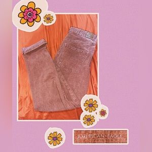 American Eagle mom Jean in corduroy brown high waisted